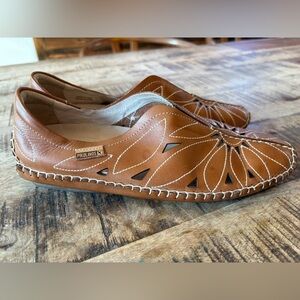 Pikolinos Jerez in Brandy sz 38 or 7.5-8 Like new